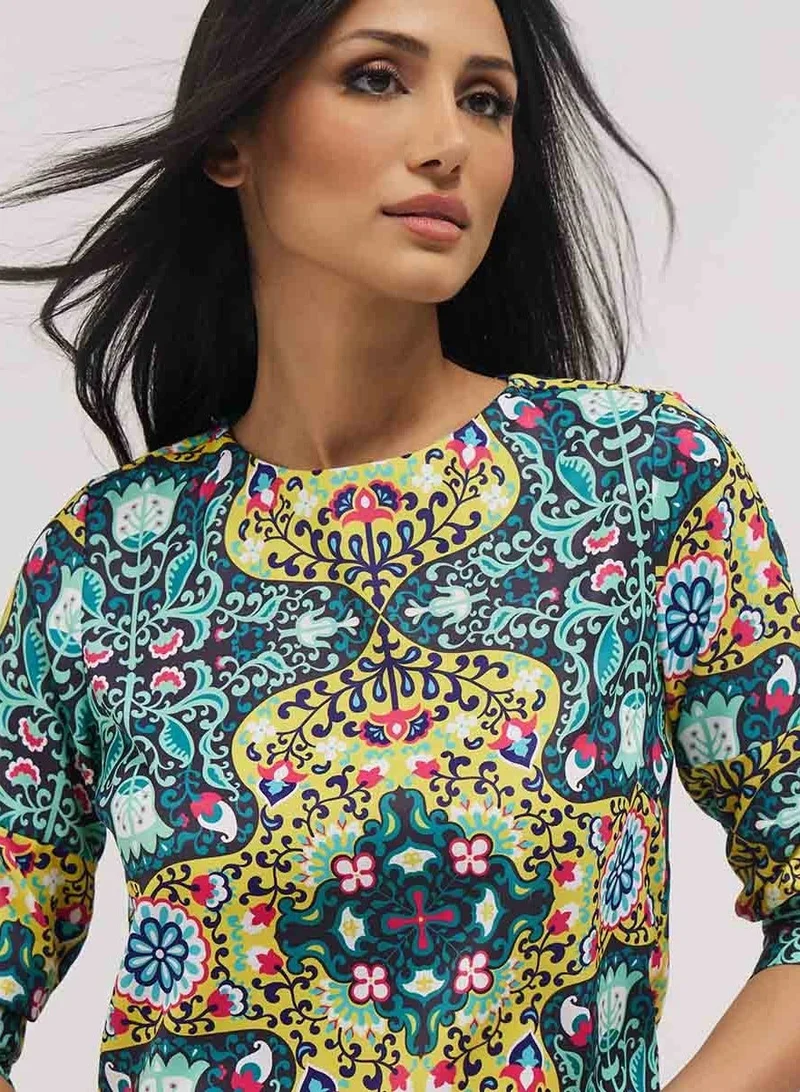 Zigzag Half Sleeve Chiffon Top With A Cuffed Sleeve